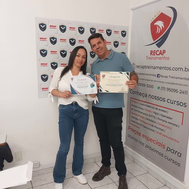 Treinamento profissional com foco em procedimentos operacionais, postura e padronização em São Paulo