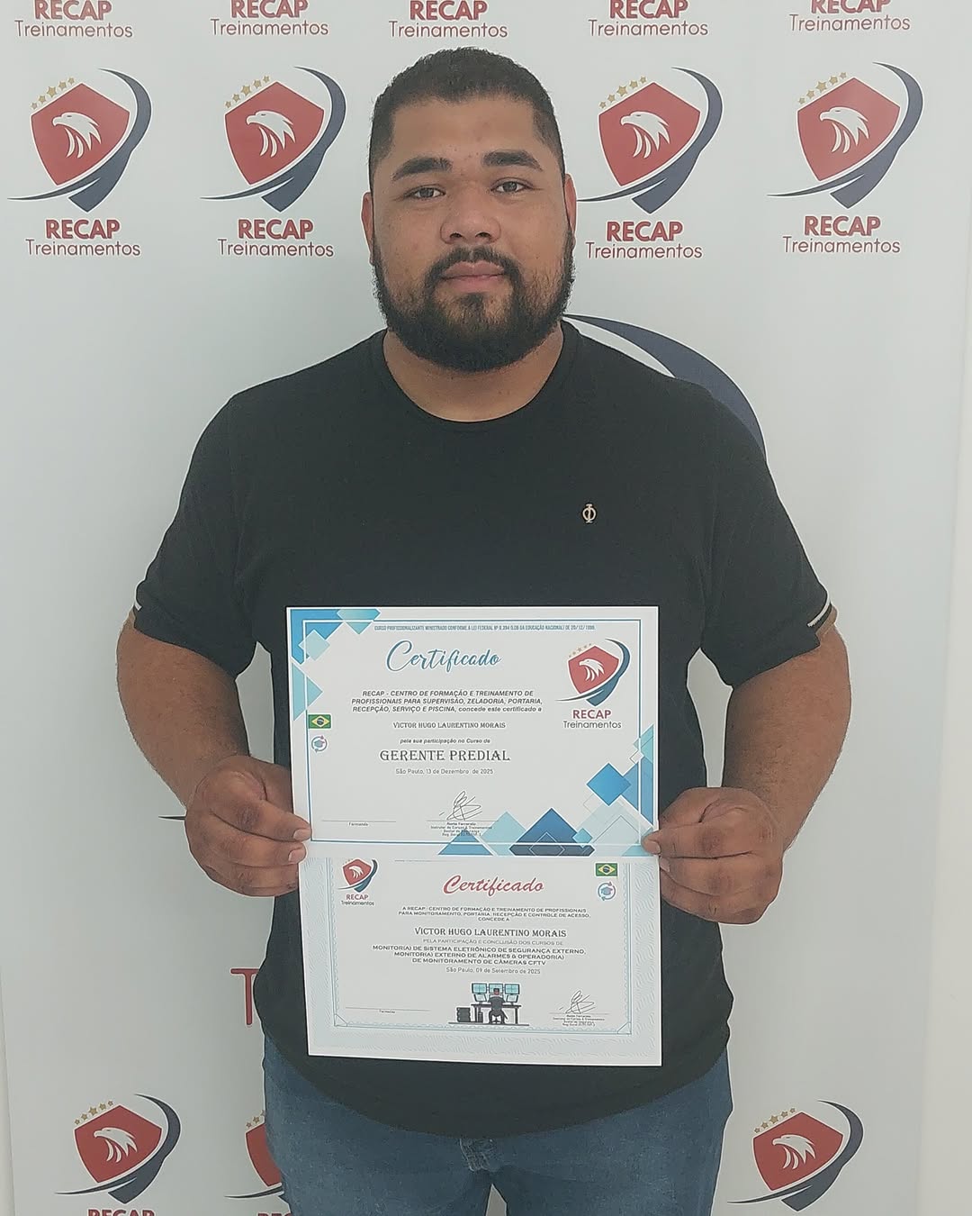 Capacitação profissional com foco em padronização de procedimentos, comunicação e aplicação prática em equipe